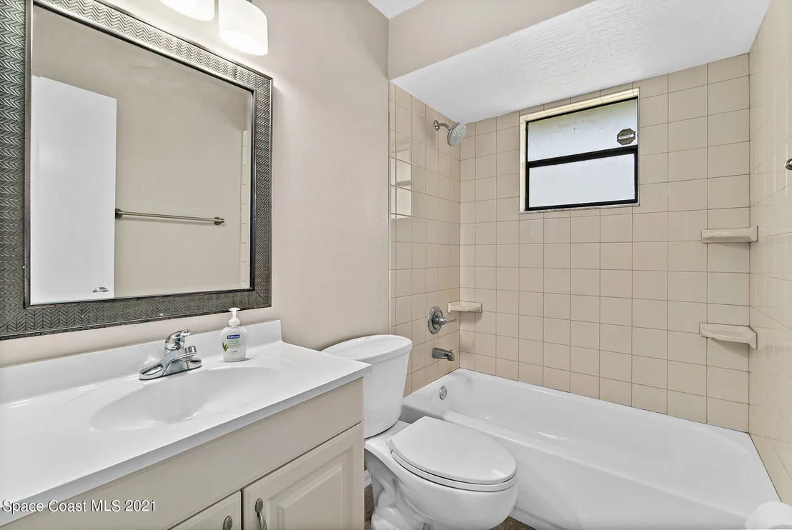 Photo of 4390 Alan Shepard Avenue