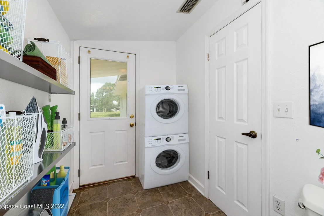 Photo of 1805 W Elm Drive