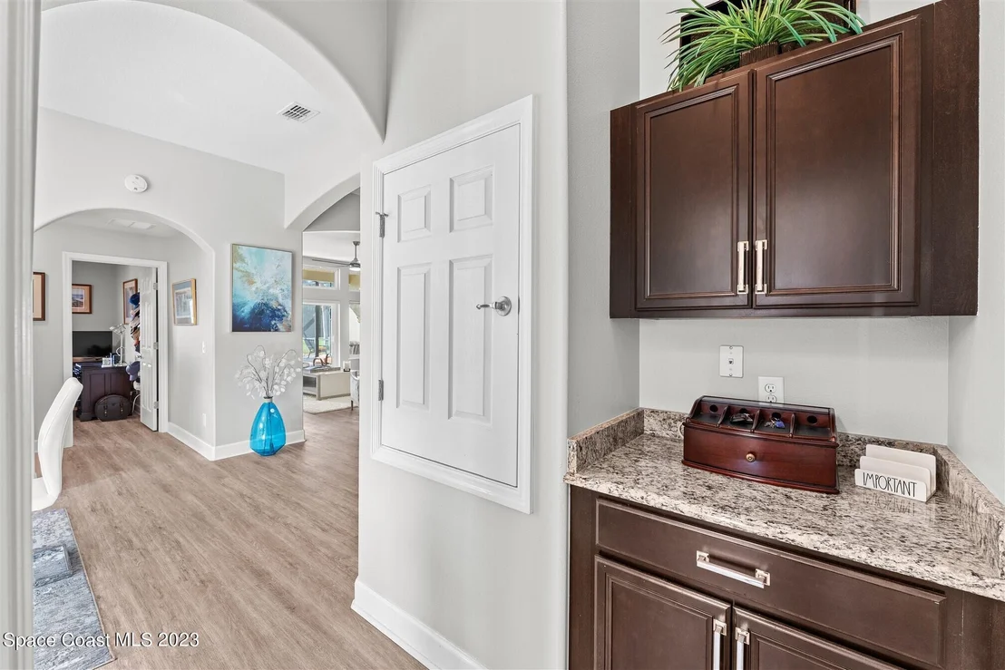 Photo of 1498 Outrigger Circle