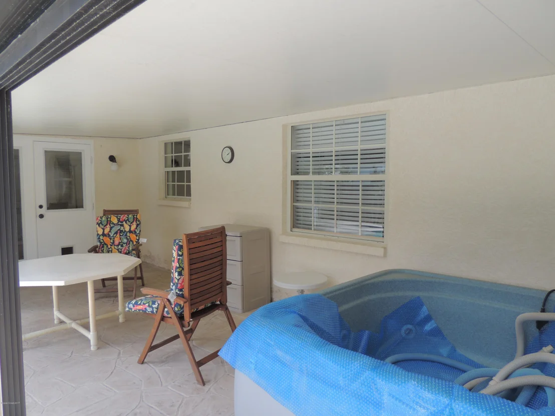 Photo of 2545 Corbusier Drive
