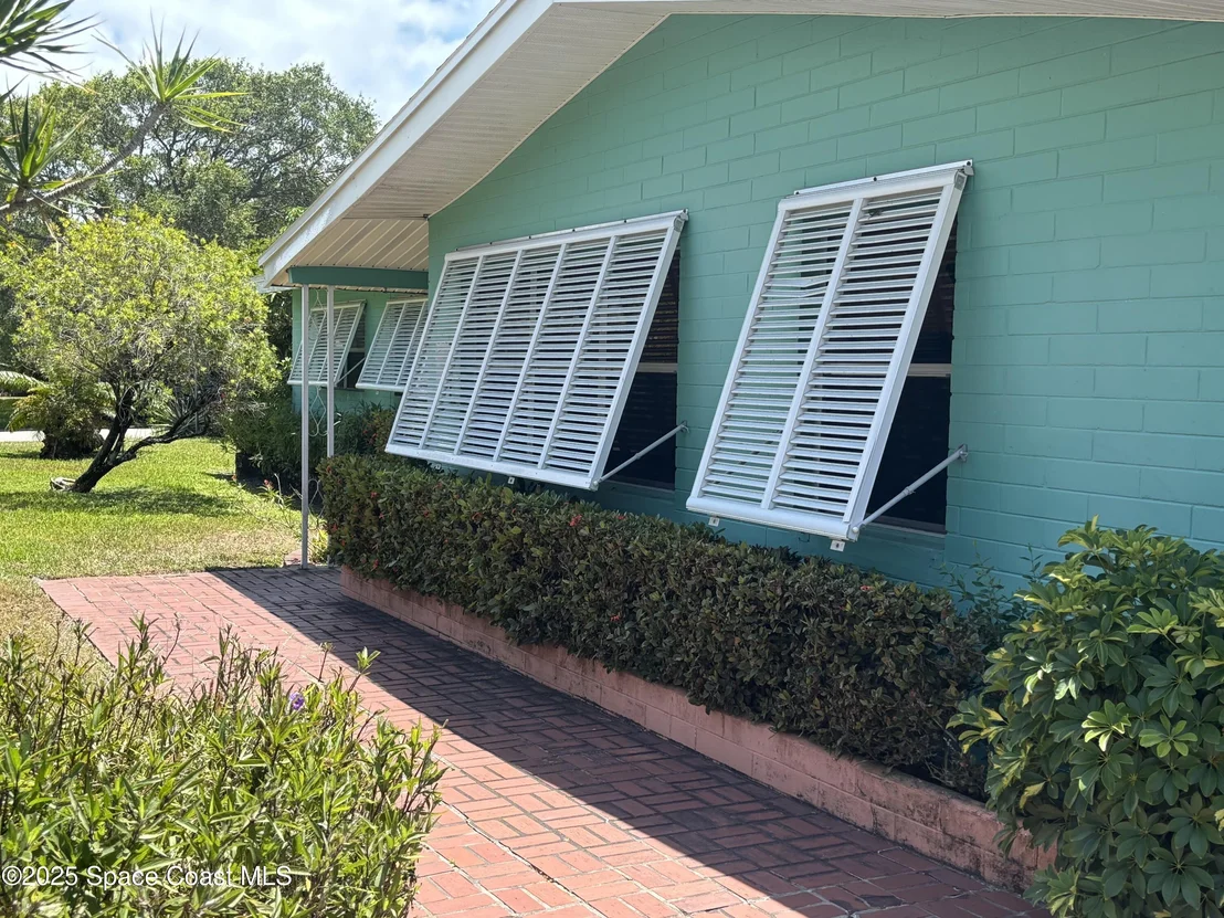 Photo of 998 Trinidad Road