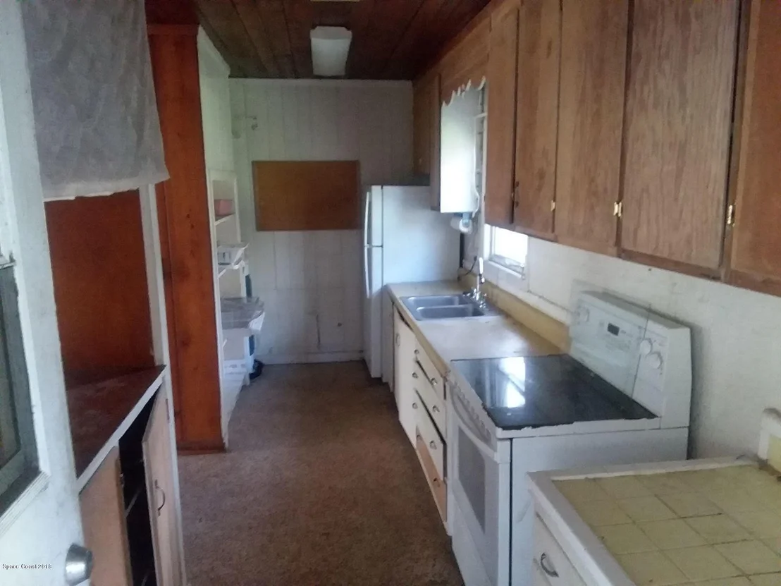 Photo of 724 Central Boulevard