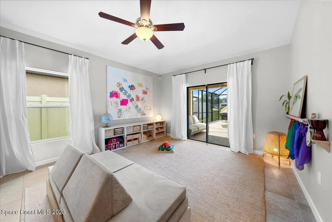 Photo of 930 Dillard Drive SE