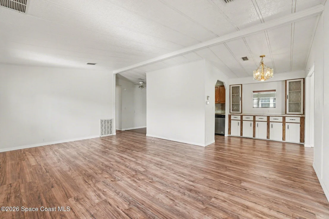 Photo of 637 Wedelia Drive