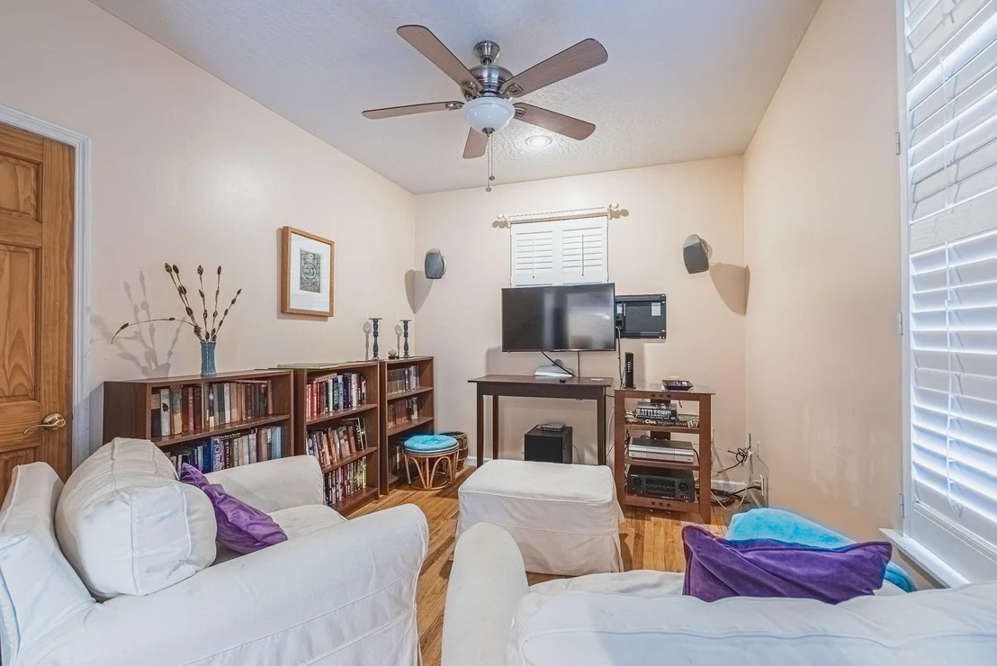 Photo of 104 Seagrape Road