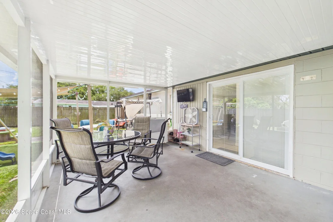 Photo of 2536 Stratford Drive