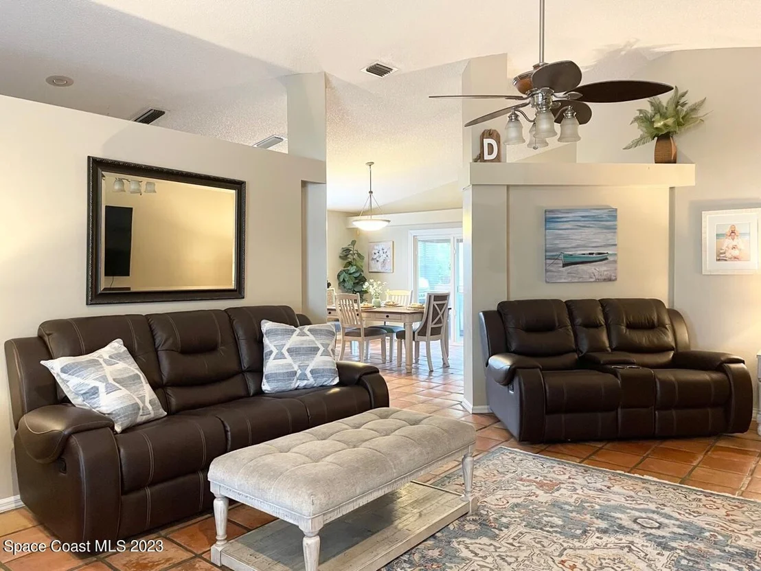 Photo of 8001 Bracken Lane