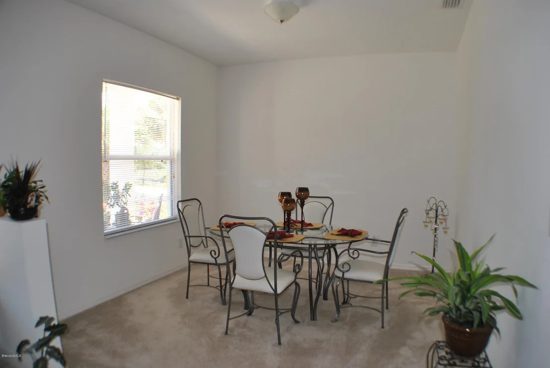 Photo of 1385 Friday Road