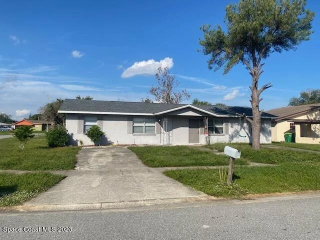 Photo of 2456 Mercury Drive