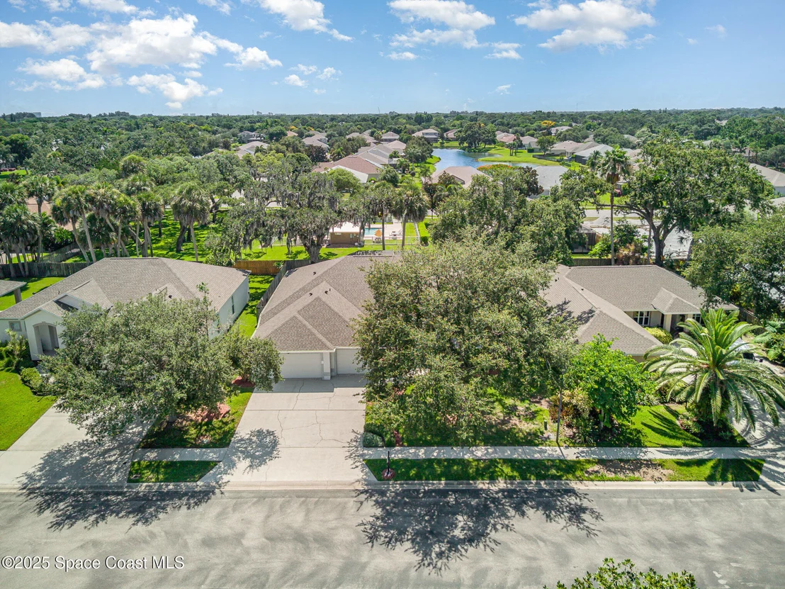 Photo of 2343 Woodfield Circle