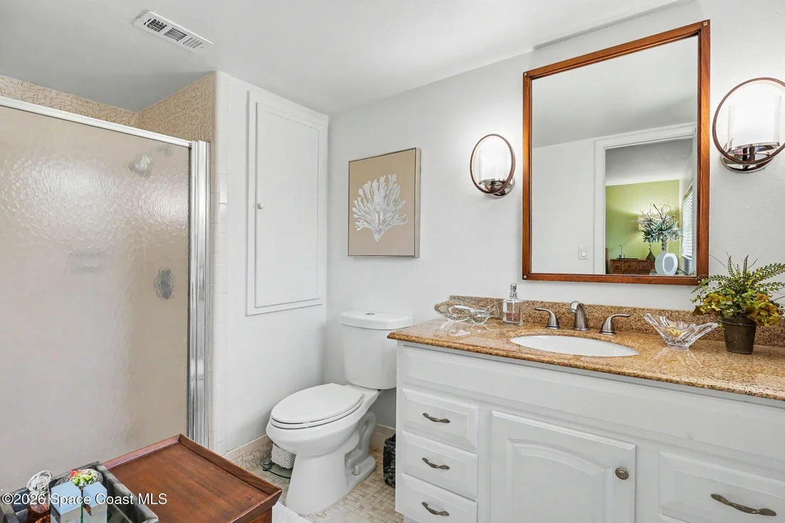 Photo of 444 Thrush Drive