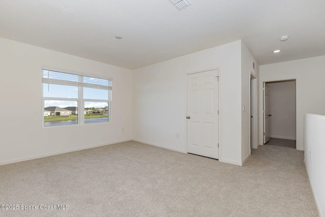 Photo of 1534 Garabaldi Circle SE