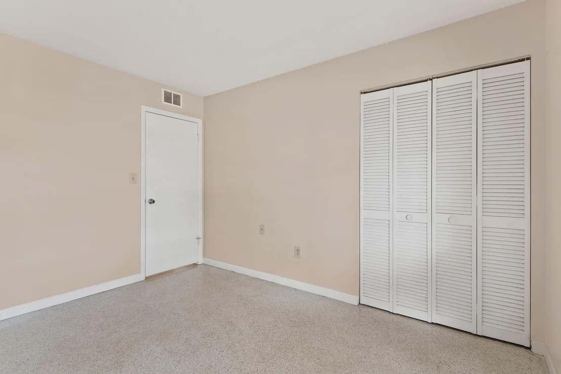 Photo of 847 Angle Street NE