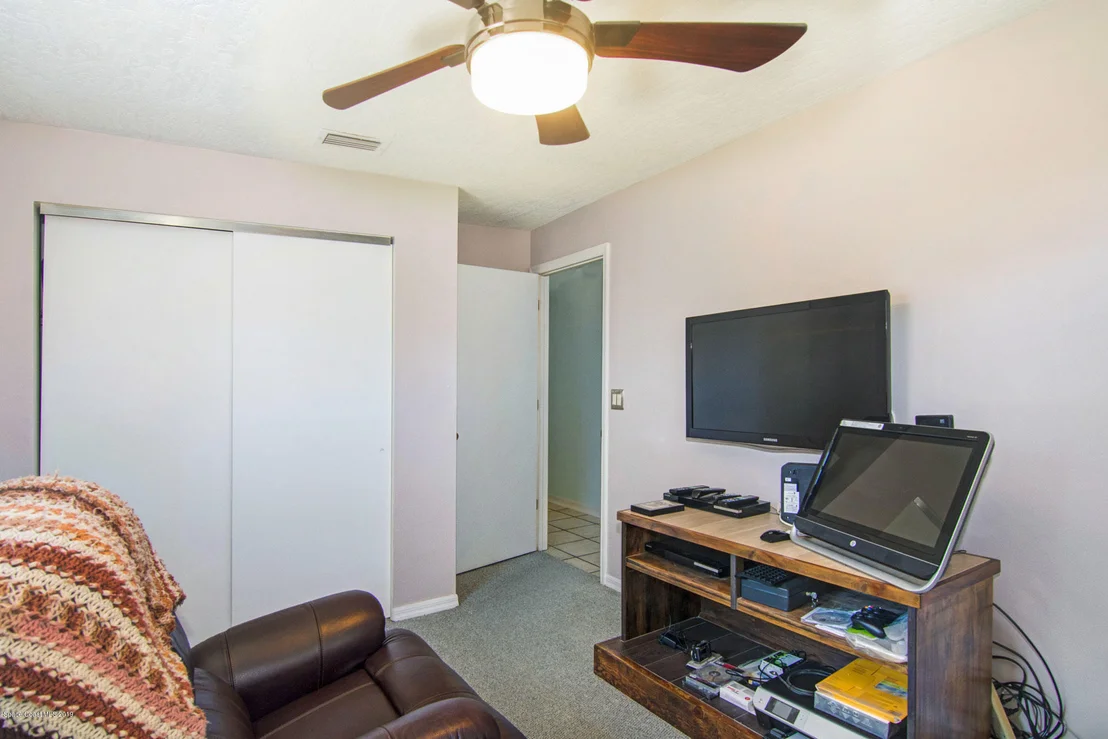 Photo of 1546 Spruce Road