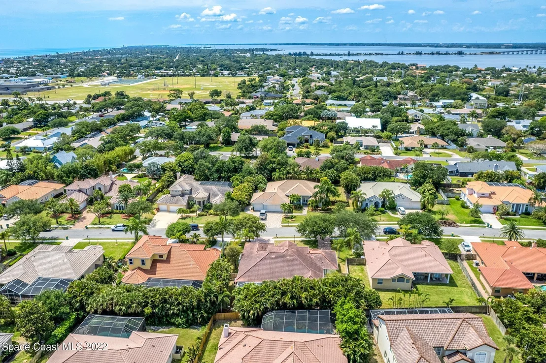 Photo of 356 Southampton Drive