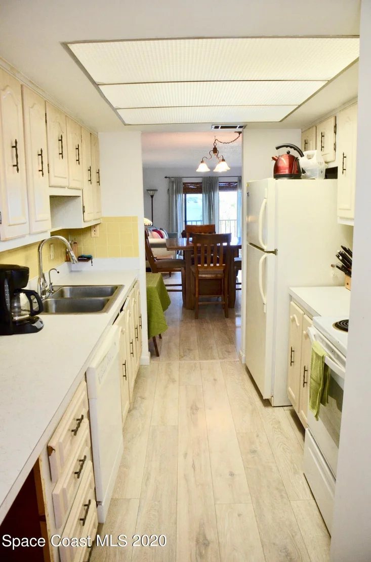 Photo of Unit 303 at 1049 Rockledge Drive