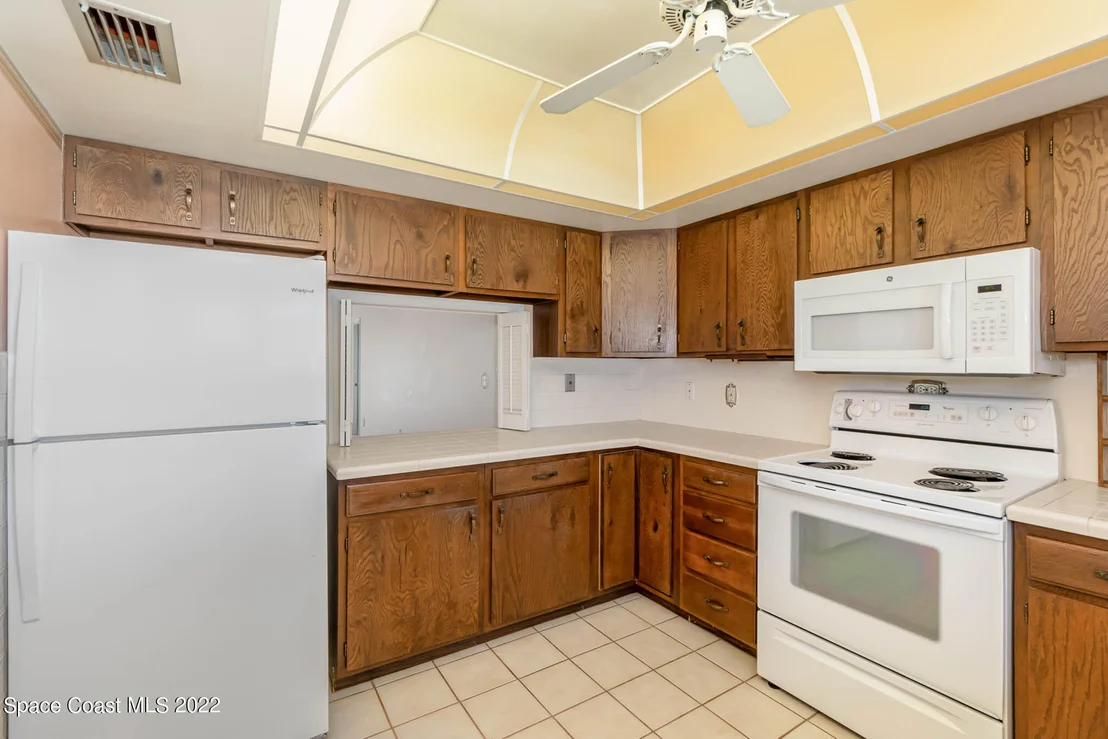 Photo of 215 Grosse Pointe Avenue