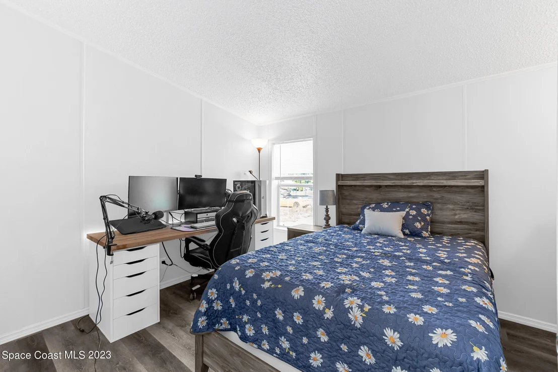 Photo of 3115 Brockett Road