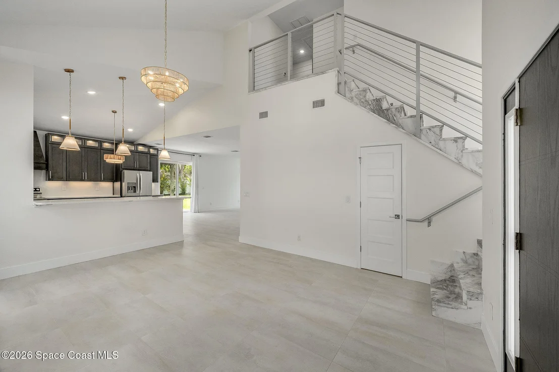 Photo of 2093 Greenway Drive