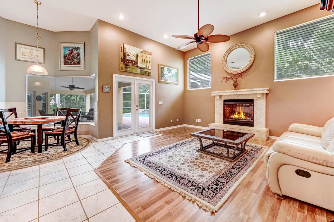 Photo of 3850 Beechgrove Road