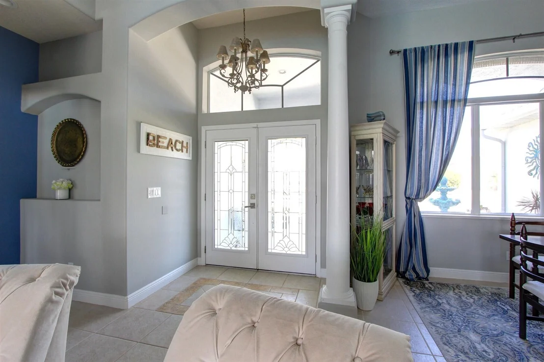 Photo of 1210 Starling Way
