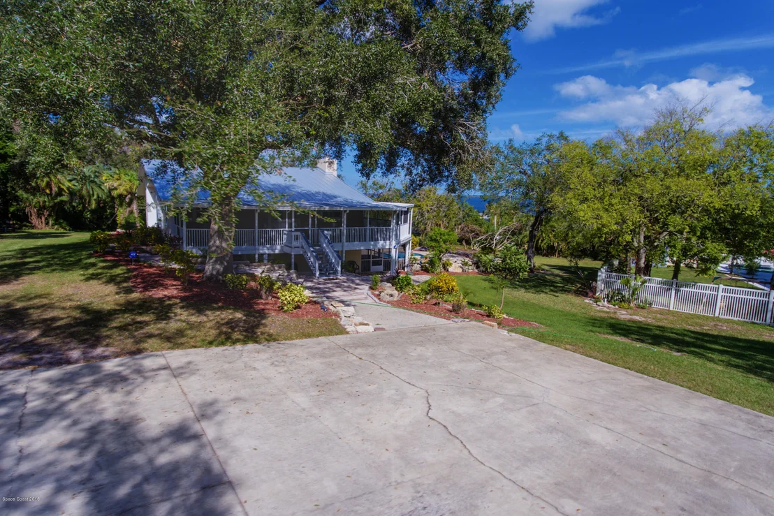Photo of 150 City Point Road