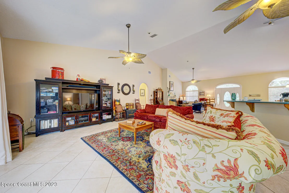 Photo of 3333 Aloha Lane