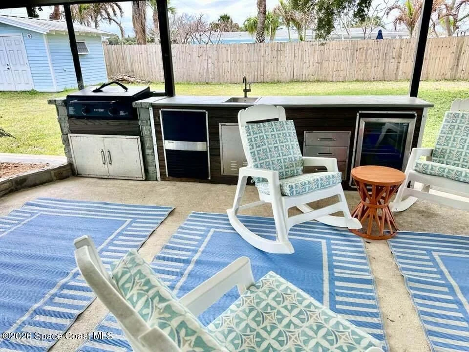 Photo of 113 W Leon Lane
