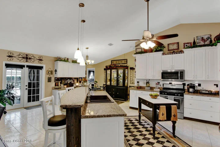 Photo of 6042 Newbury Circle