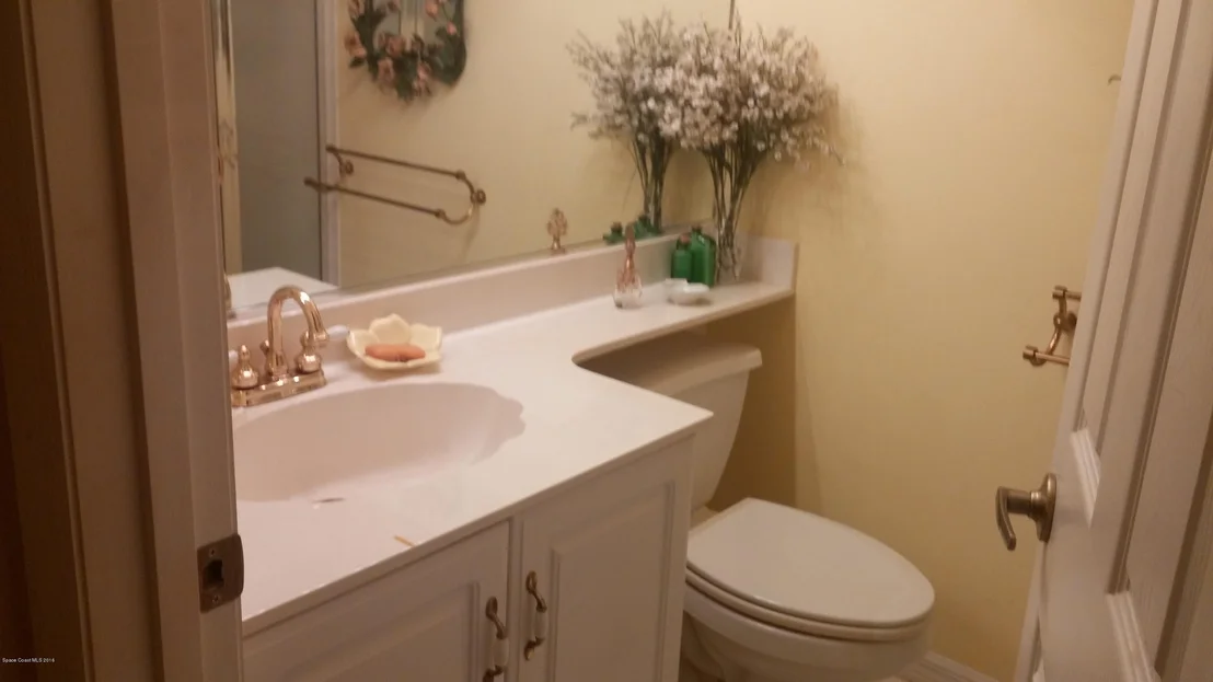 Photo of 2588 Addington Circle
