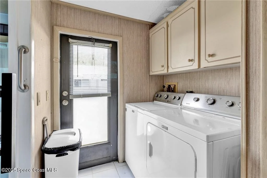 Photo of 729 Gladiolus Drive