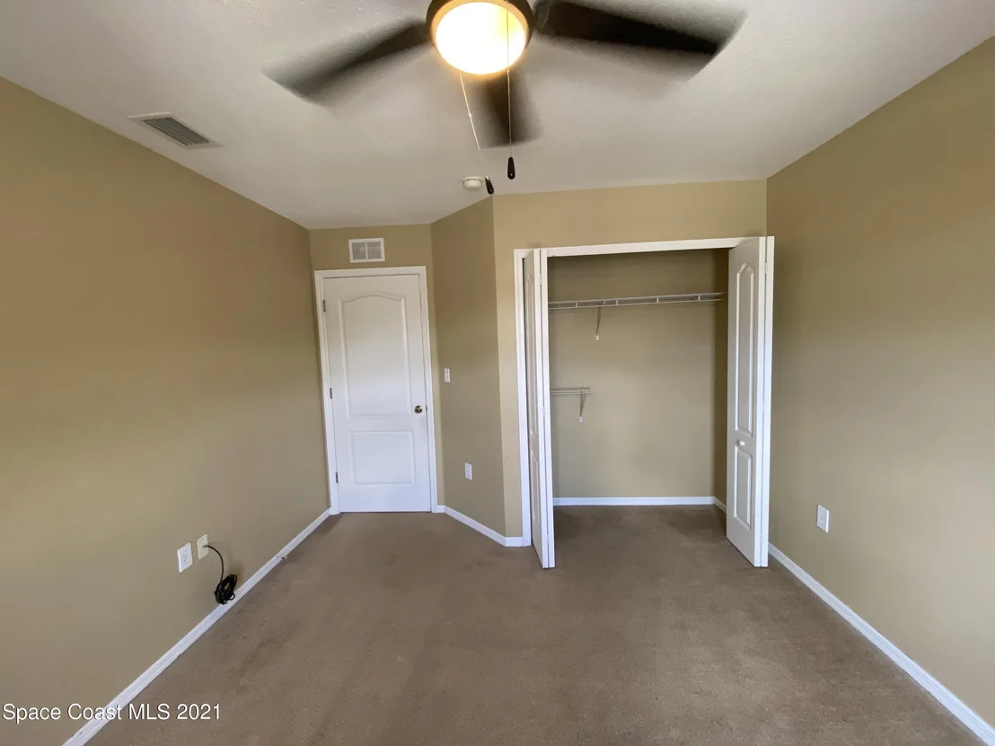 Photo of 300 Cavern Ave Avenue SE