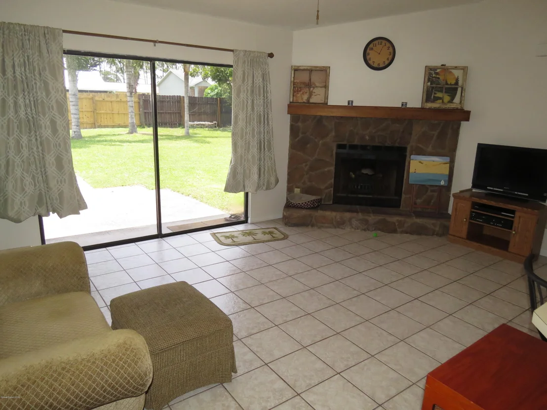 Photo of 6599 Dixie Avenue