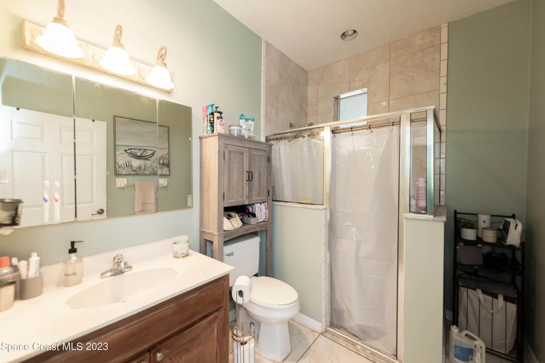 Photo of 2275 N Singleton Avenue