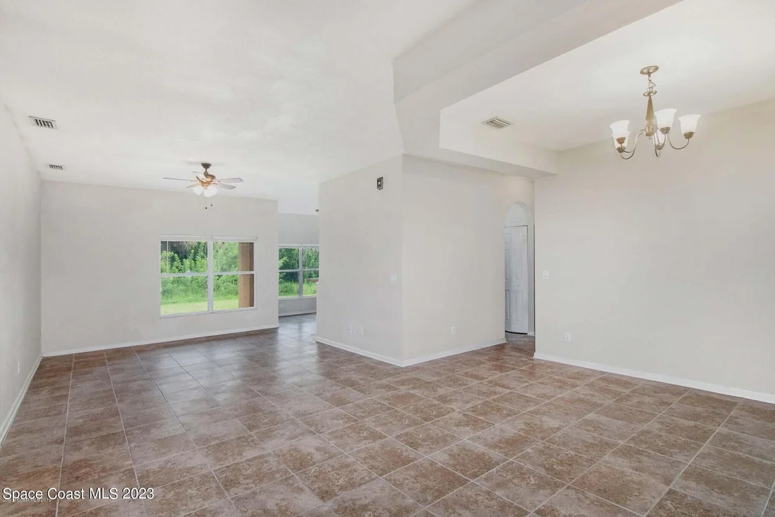 Photo of 2848 Basil Avenue