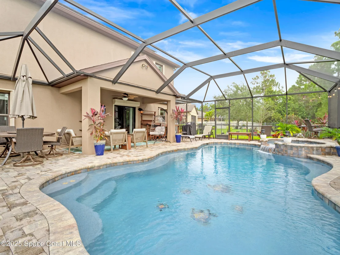 Photo of 850 Fiddleleaf Circle