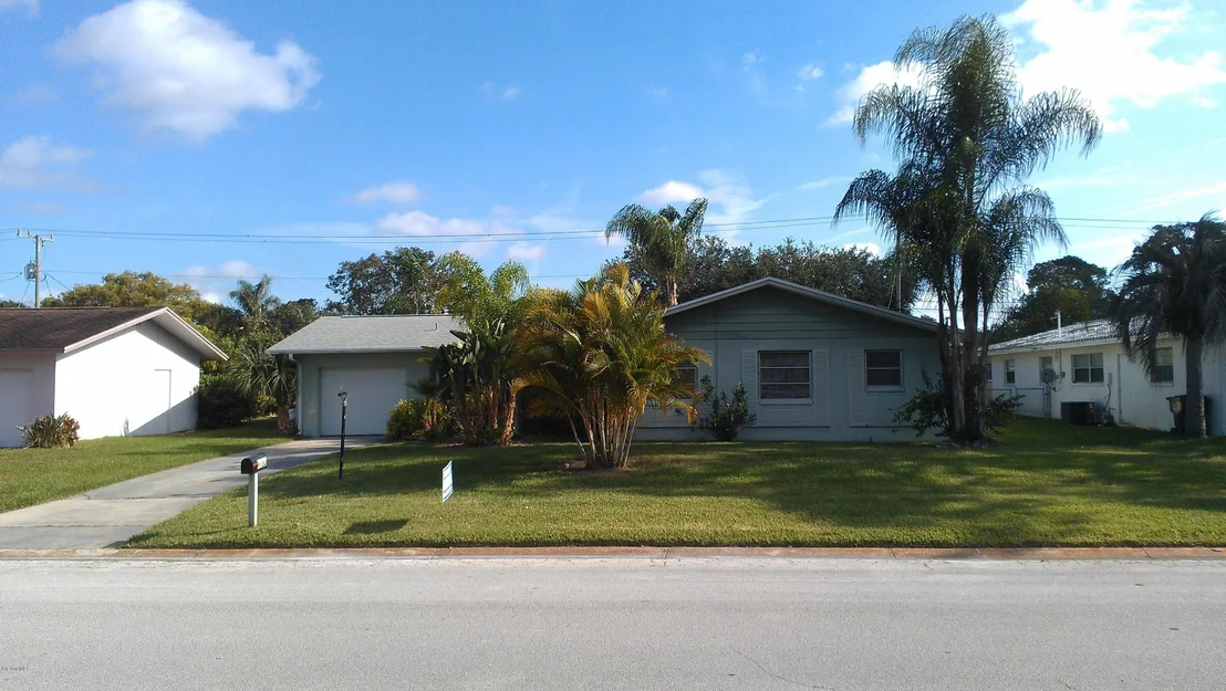 Photo of 1296 Saint Andrews Drive