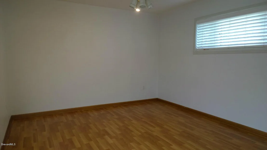 Photo of 1109 Pinetree Drive