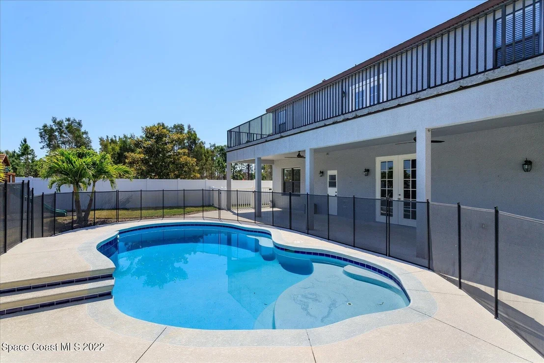 Photo of 1480 Talon Way