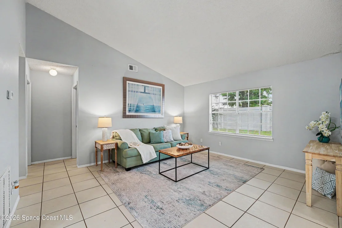 Photo of 4260 Silver Lake Drive