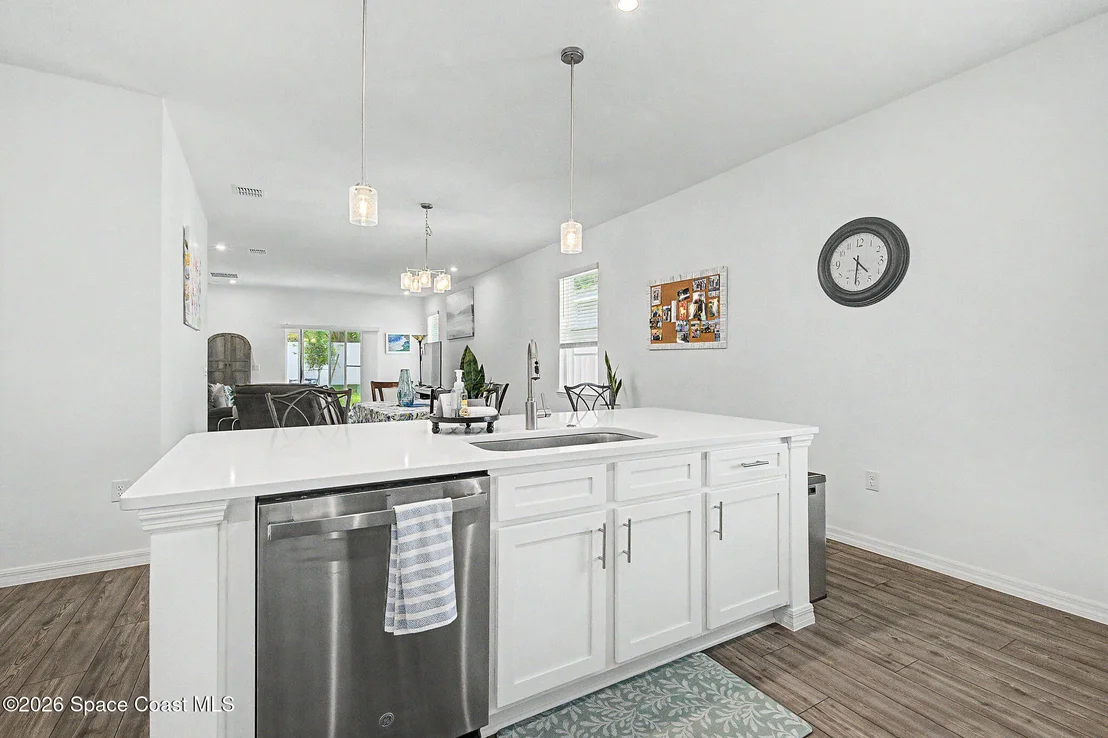 Photo of 703 Rockaway Lane