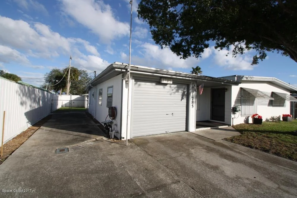 Photo of 1785 Cedarwood Drive