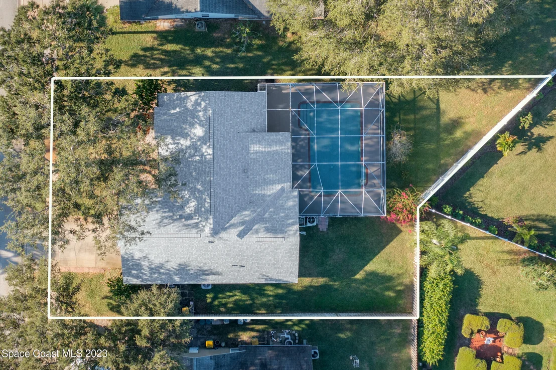 Photo of 3336 Lake View Circle