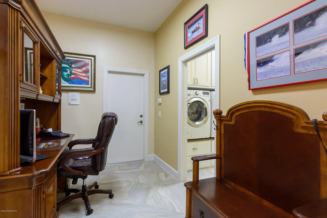 Photo of 789 Oak Park Drive