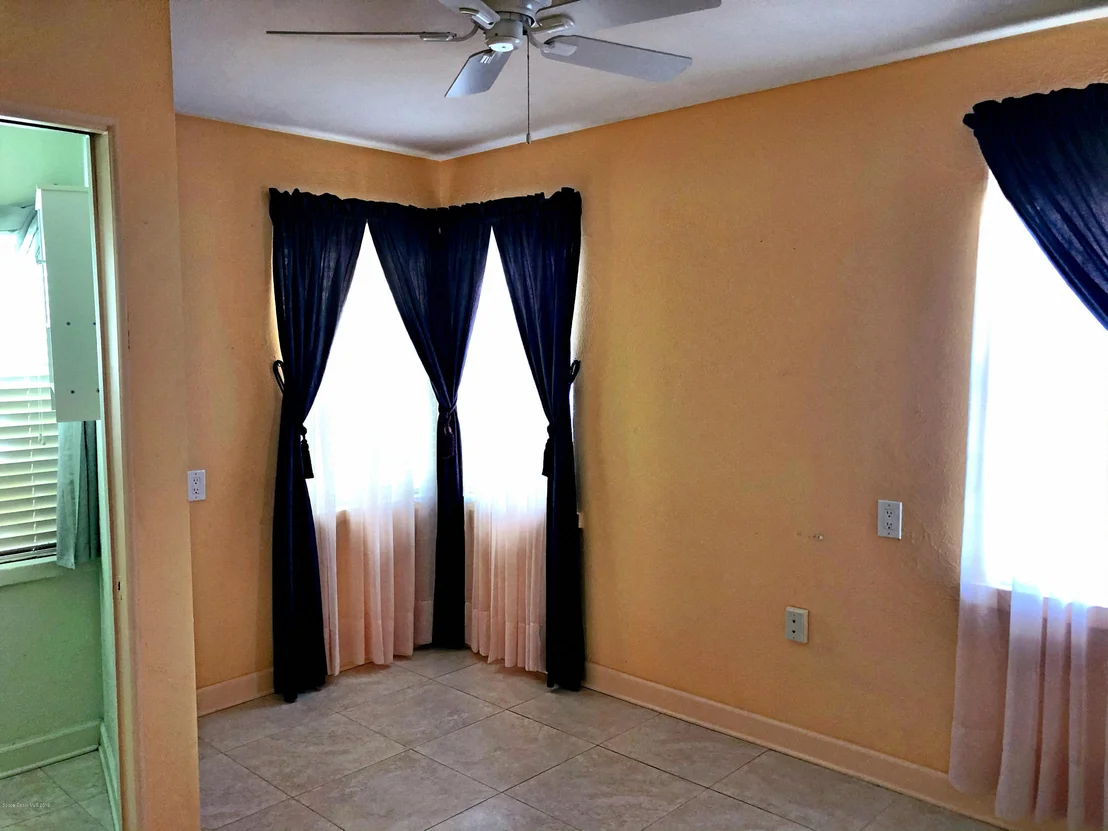 Photo of 139 Circle Drive