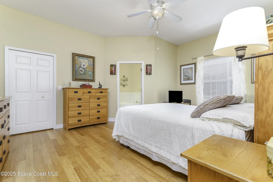 Photo of 386 Valencia Road