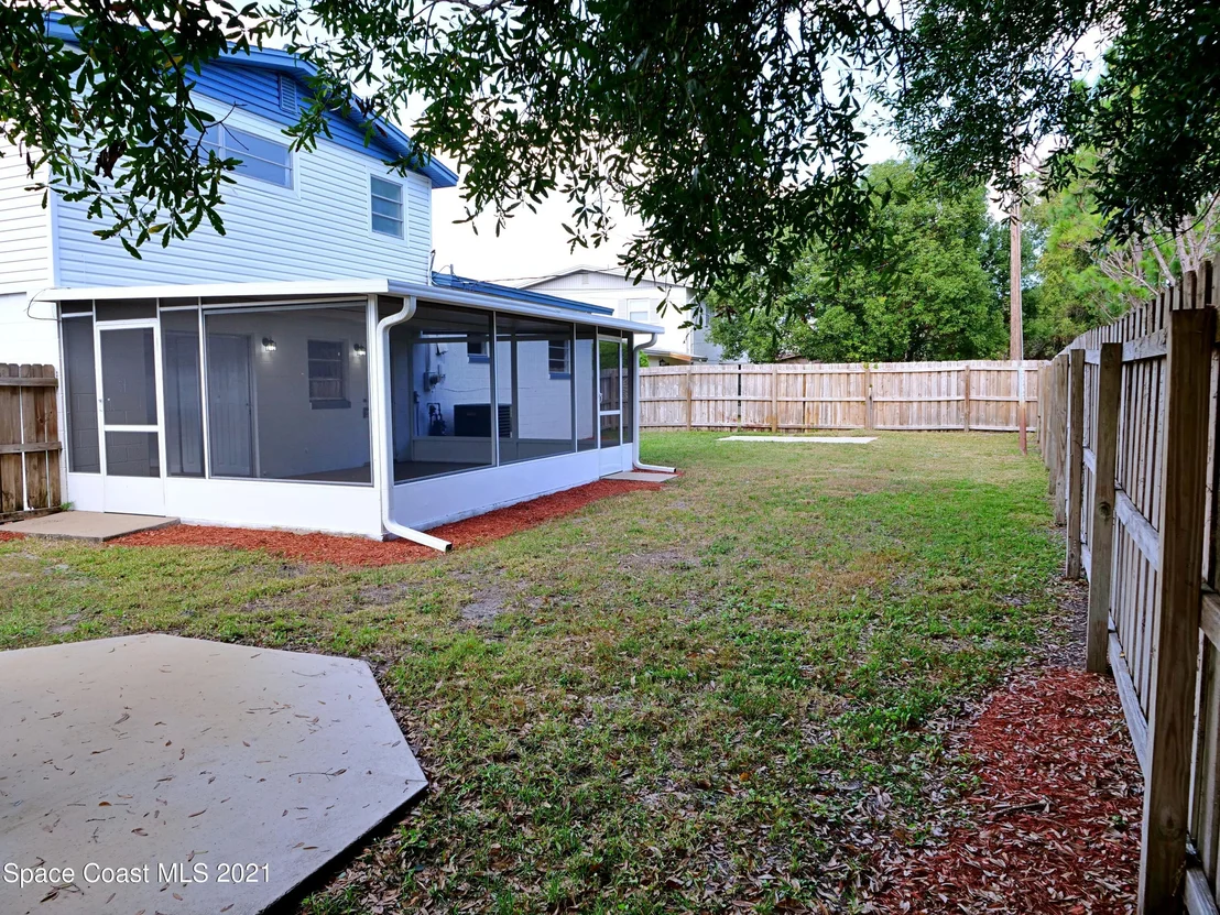 Photo of 1728 Golfview Drive