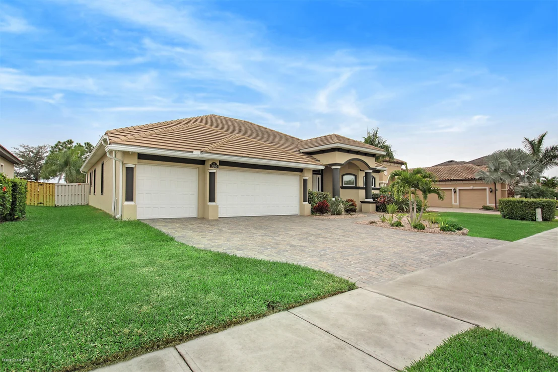 Photo of 3260 Levanto Drive