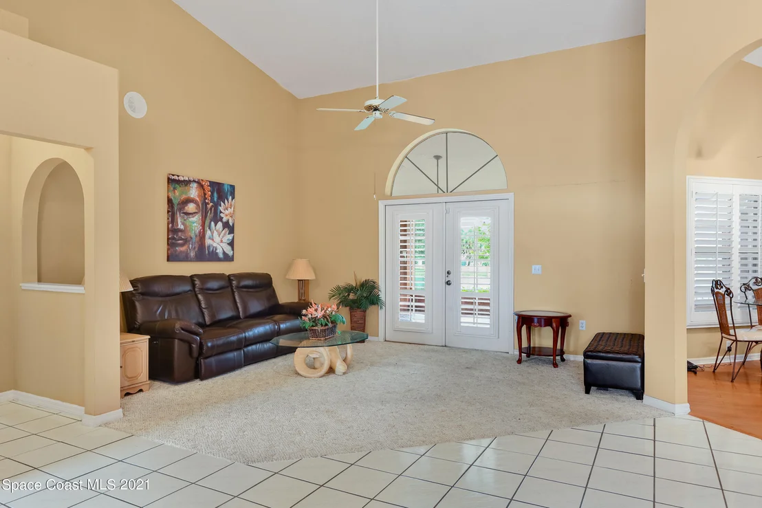 Photo of 1225 Salmonberry Place