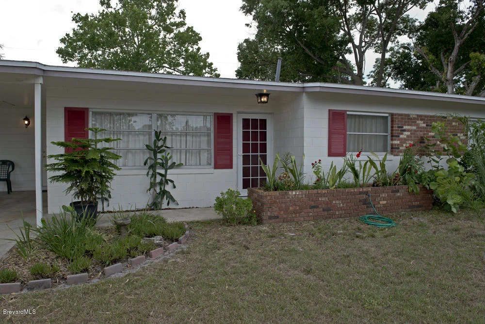 Photo of 945 Cristobal Drive